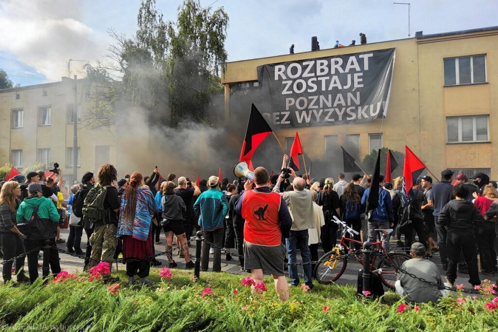 25th of November - Poznan: Rozbrat Stays!